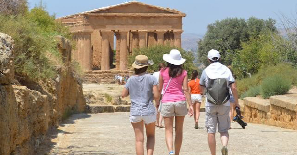 Turismo, via ad altri obblighi strutturali per l’extralberghiero in Sicilia