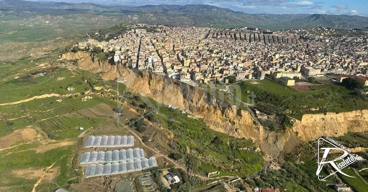 Frana a Niscemi, il sindaco Conti ascoltato dalla Procura di Gela per oltre otto ore