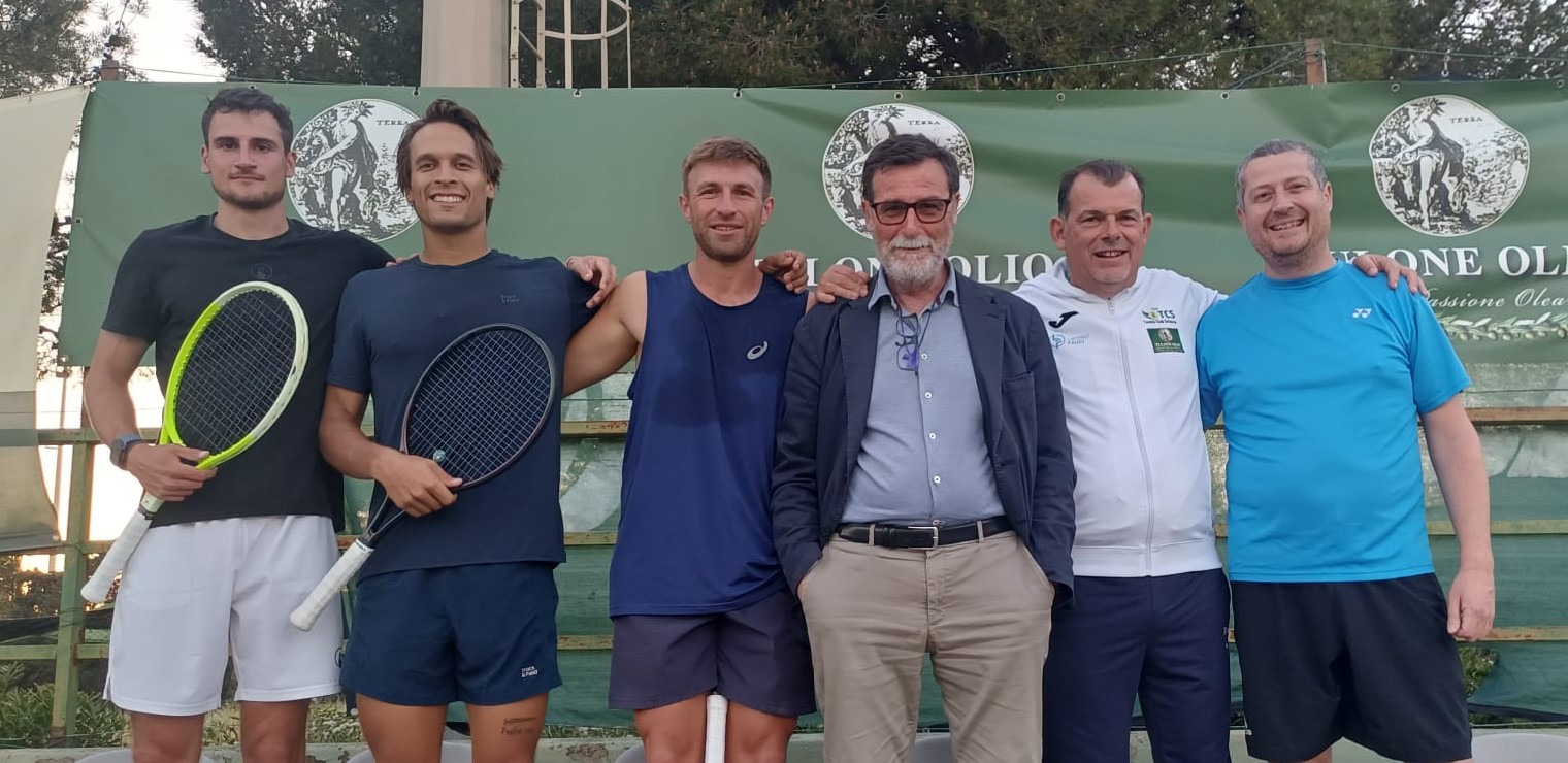 Altra domenica di grande sport con il Tennis Club Sciacca di serie B2 che ospita l'Avellino