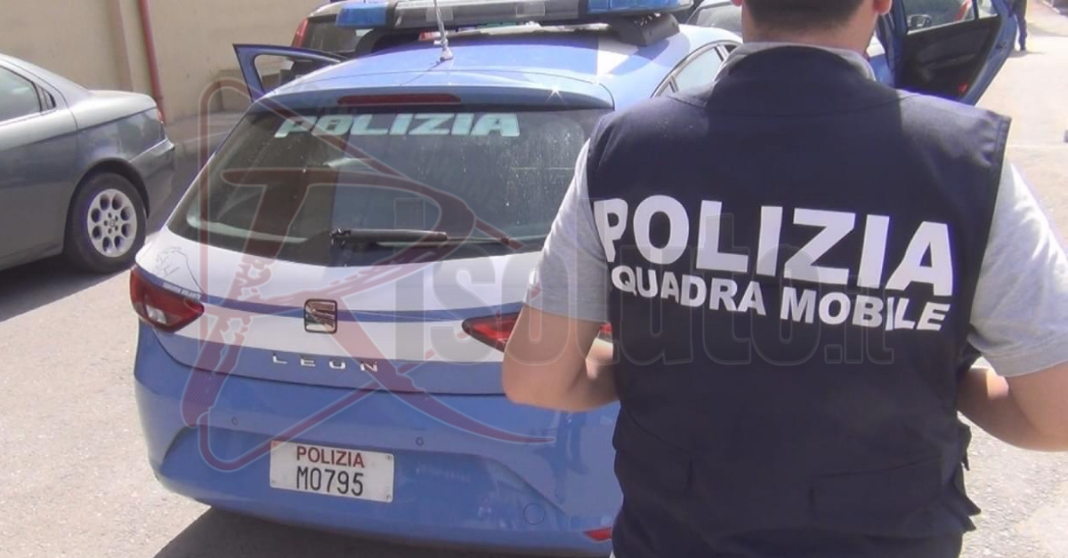 Palermo, sedicenne uccide cinquantenne e si costituisce in questura