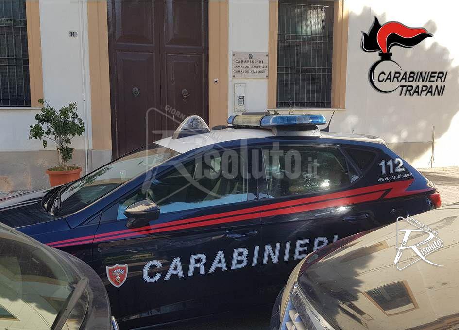 Alcamo, scoperto laboratorio della droga in casa: arrestato pregiudicato alcamese