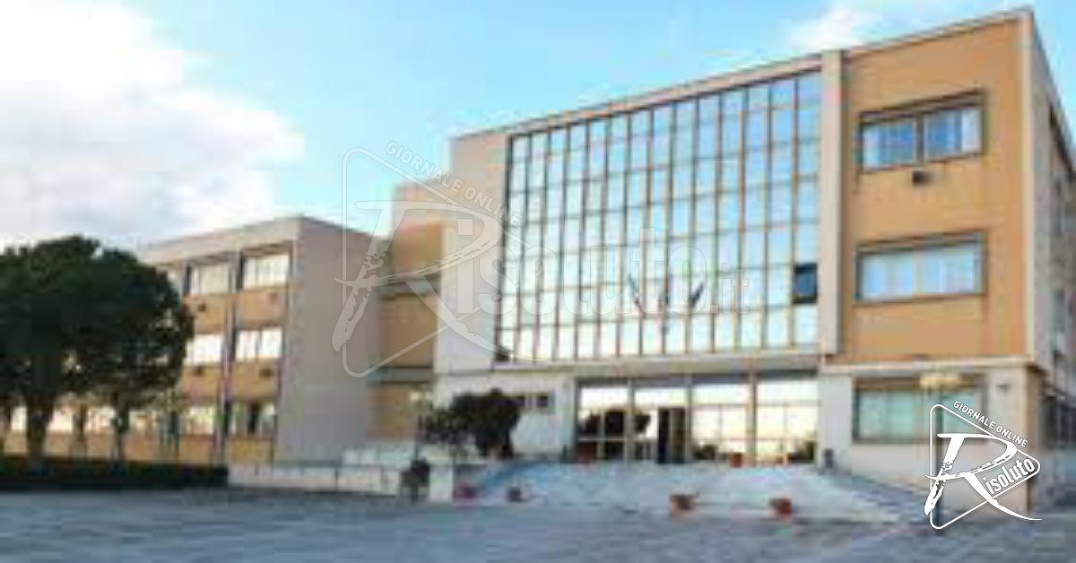 Coltello al palazzo di giustizia di Sciacca: denunciato bracciante 42enne